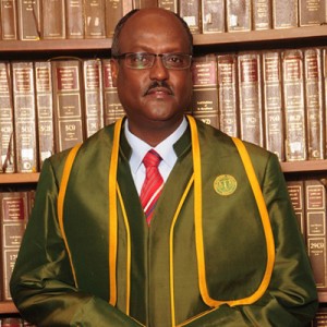 Justice Mohamed Ibrahim Khadhar - Biography, Supreme Court, Judge, Education, Career, Parents, Family, wife, children, Business, salary, wealth, investment